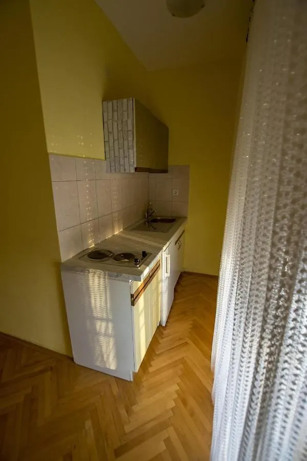Apartment In Starigrad-Paklenica 6861 Κροατία